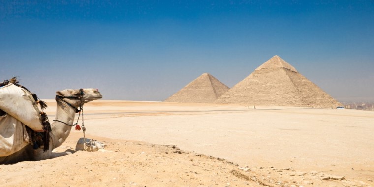 >What to Wear in Egypt: A Comprehensive Guide to Dressing Appropriately and Stylishly