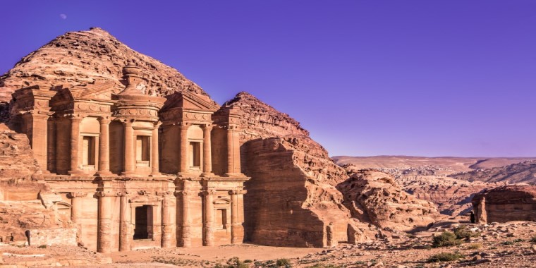 >Jordan Travel Tips: Your Ultimate Guide to Exploring the Land of Ancient Mysteries