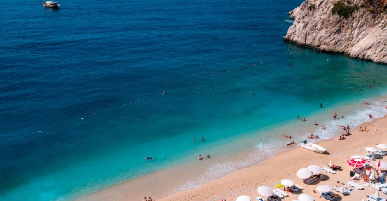 Discovering Antalya’s Beaches: A Comprehensive Guide