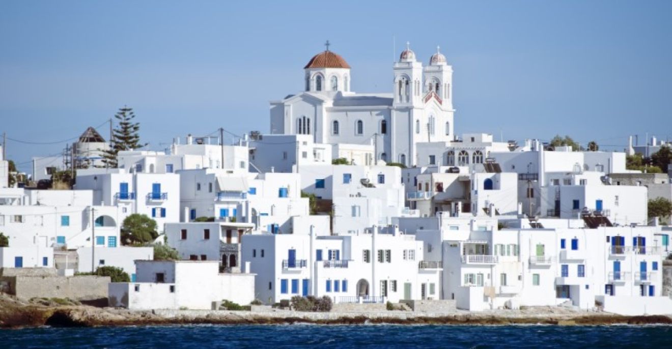 Greece Travel Guide: Discover the Wonders of the Hellenic Republic