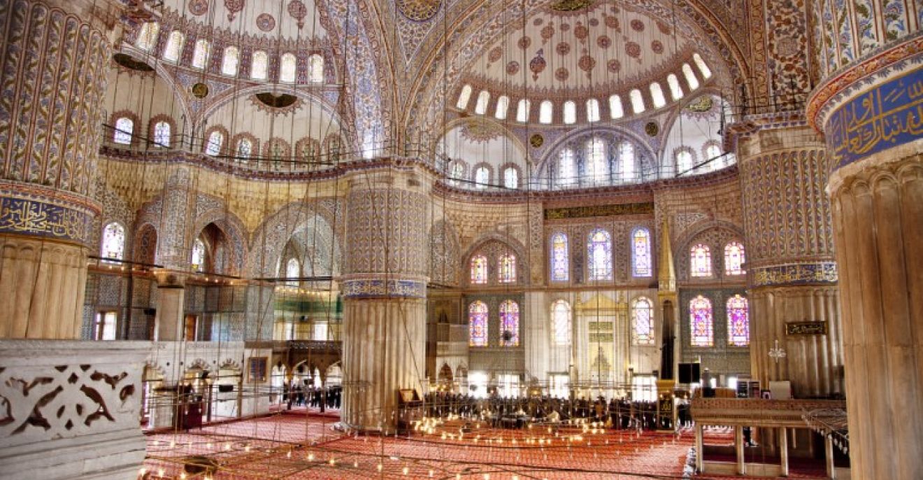 Must-See Places in Istanbul: A Journey Through Time and Culture