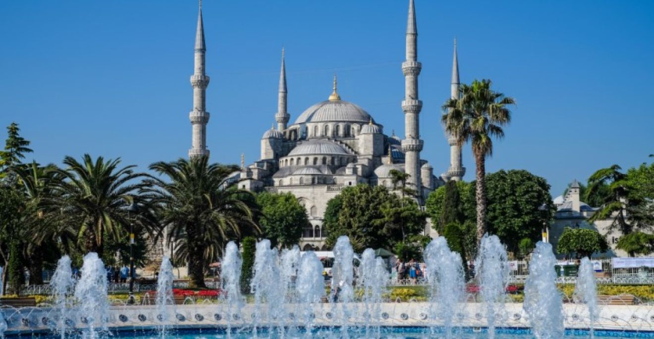 The Ultimate Guide: What You Should Not Miss in Istanbul, Turkey