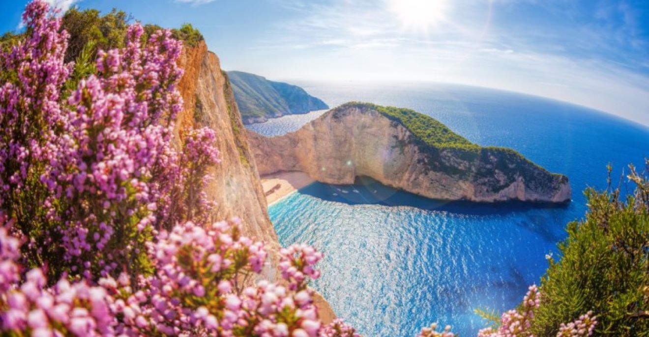 What Do I Need to Prepare for a Trip to Greece ?