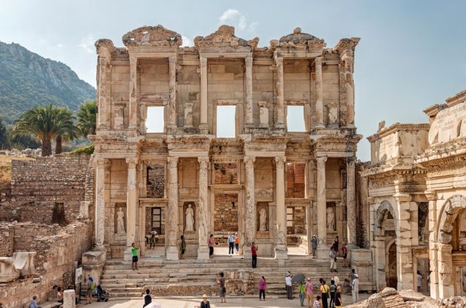 6 Day Ephesus Pamukkale Antalya and Cappadocia Tour