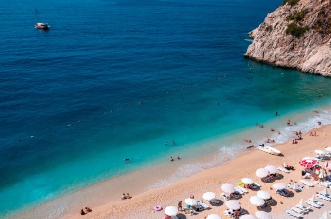 Discovering Antalya’s Beaches: A Comprehensive Guide