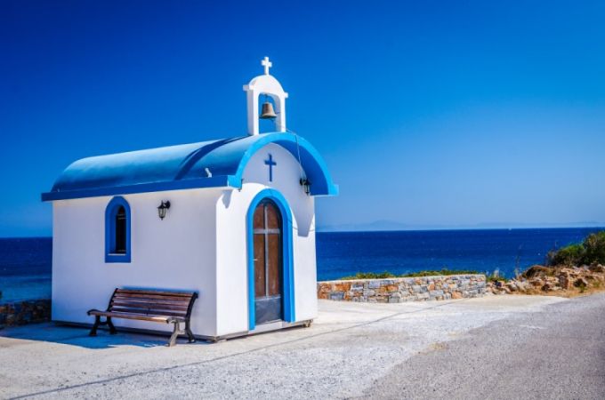 Do I Need for 2 Weeks in Greece? A Budget Guide