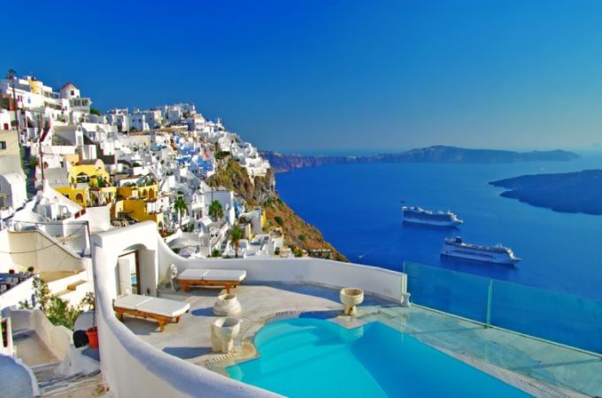 How to Plan the Perfect Greek Island 