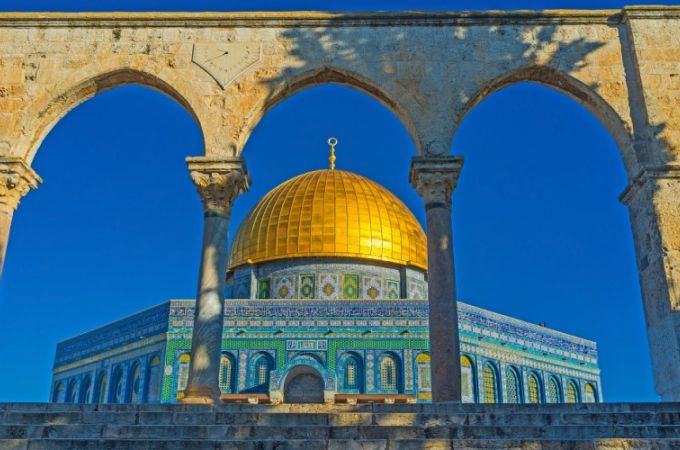 Israel in Two Weeks: A Journey Through Time, Spirituality, and Innovation