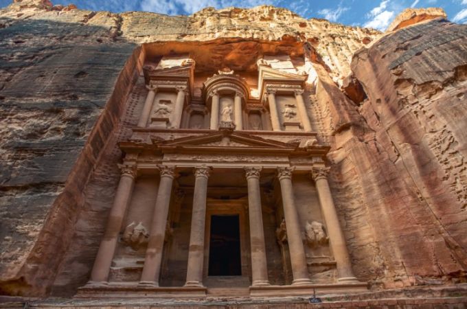 Petra Weather in October