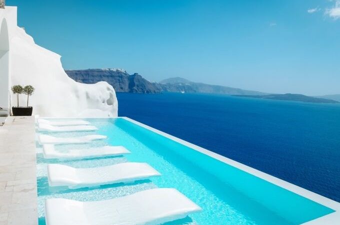 Greece Honeymoon Itinerary: Plan Your Escape