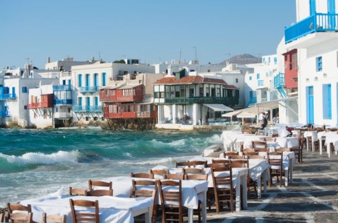 The Ultimate Mykonos Travel Guide