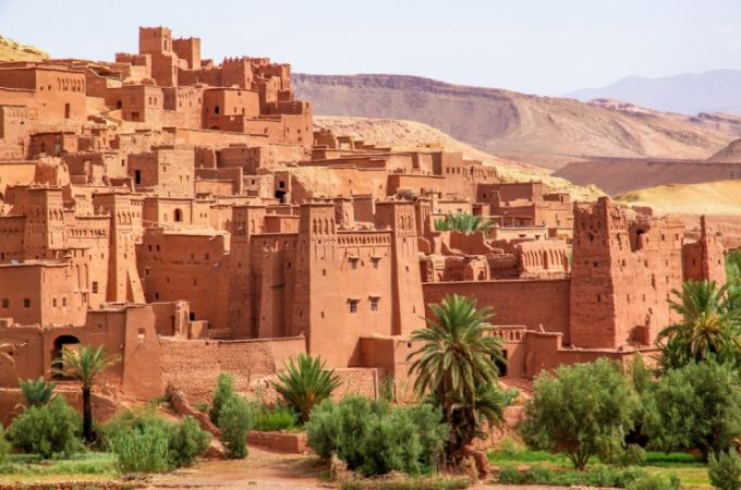 What is the Best Way to Travel Around Morocco?