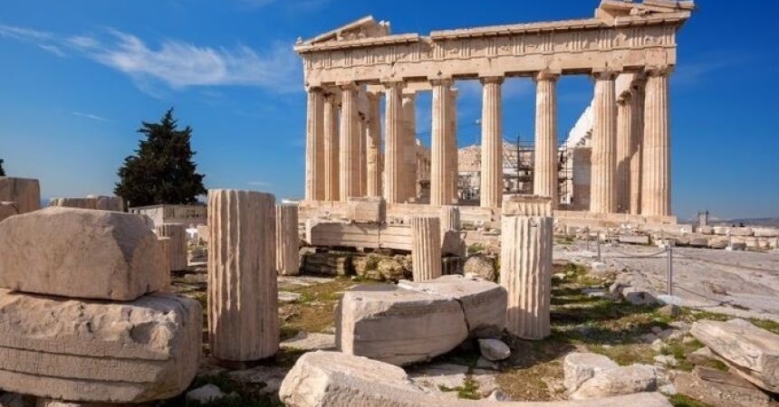 Is Greece Safe to Travel Now? Key Tips