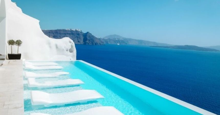 Greece Honeymoon Itinerary: Plan Your Escape