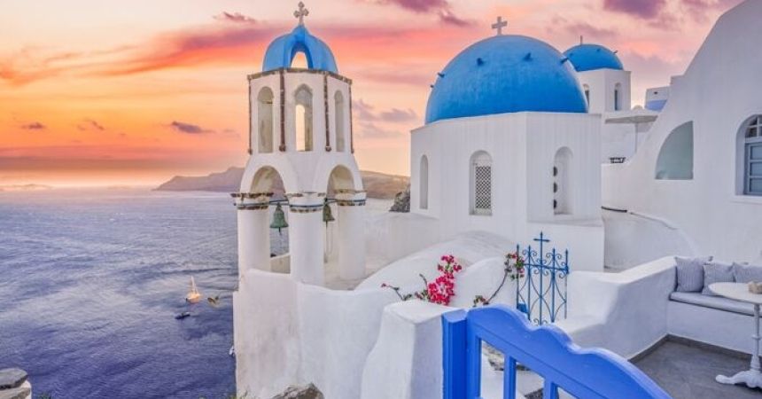 Create the Ideal Greece Honeymoon Itinerary