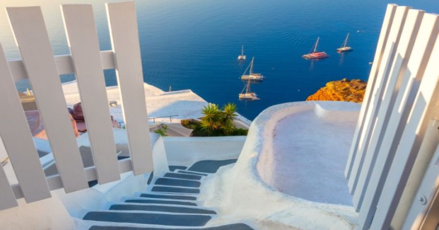 The Ultimate Greece Honeymoon Itinerary