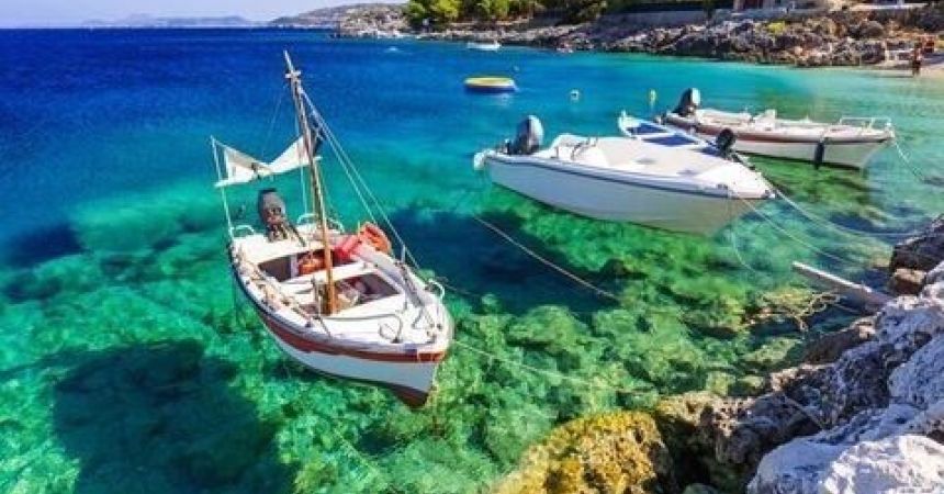 Greece in Summer: Sun and Adventure