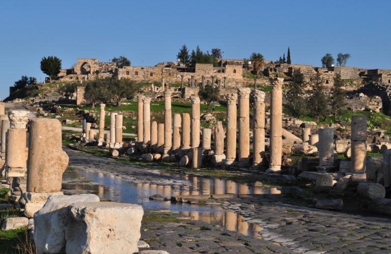 Jerash: Walk through ancient history.